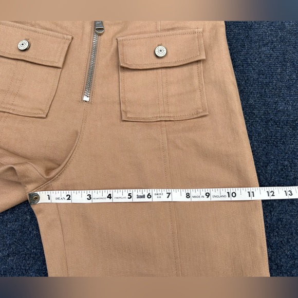 Cinq à Sept Azure Long Wide Leg Jeans Pants in Sahara Tan Trousers Size 6 - Picture 15 of 16